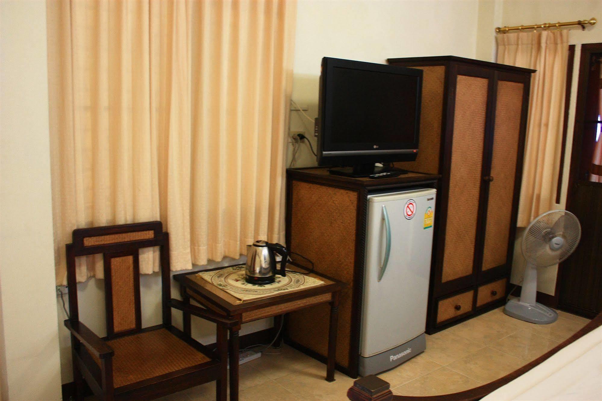 โรงแรมตีฆ้อง - Tri Gong Hotel 치앙마이 외부 사진