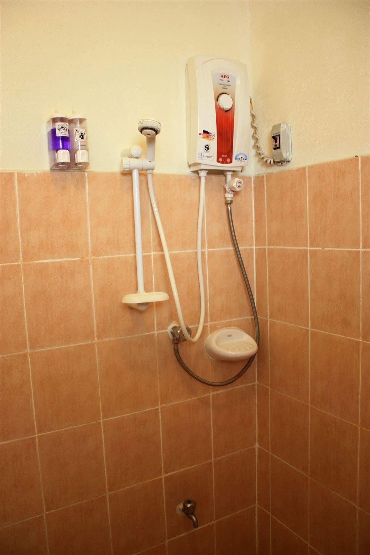 โรงแรมตีฆ้อง - Tri Gong Hotel 치앙마이 외부 사진