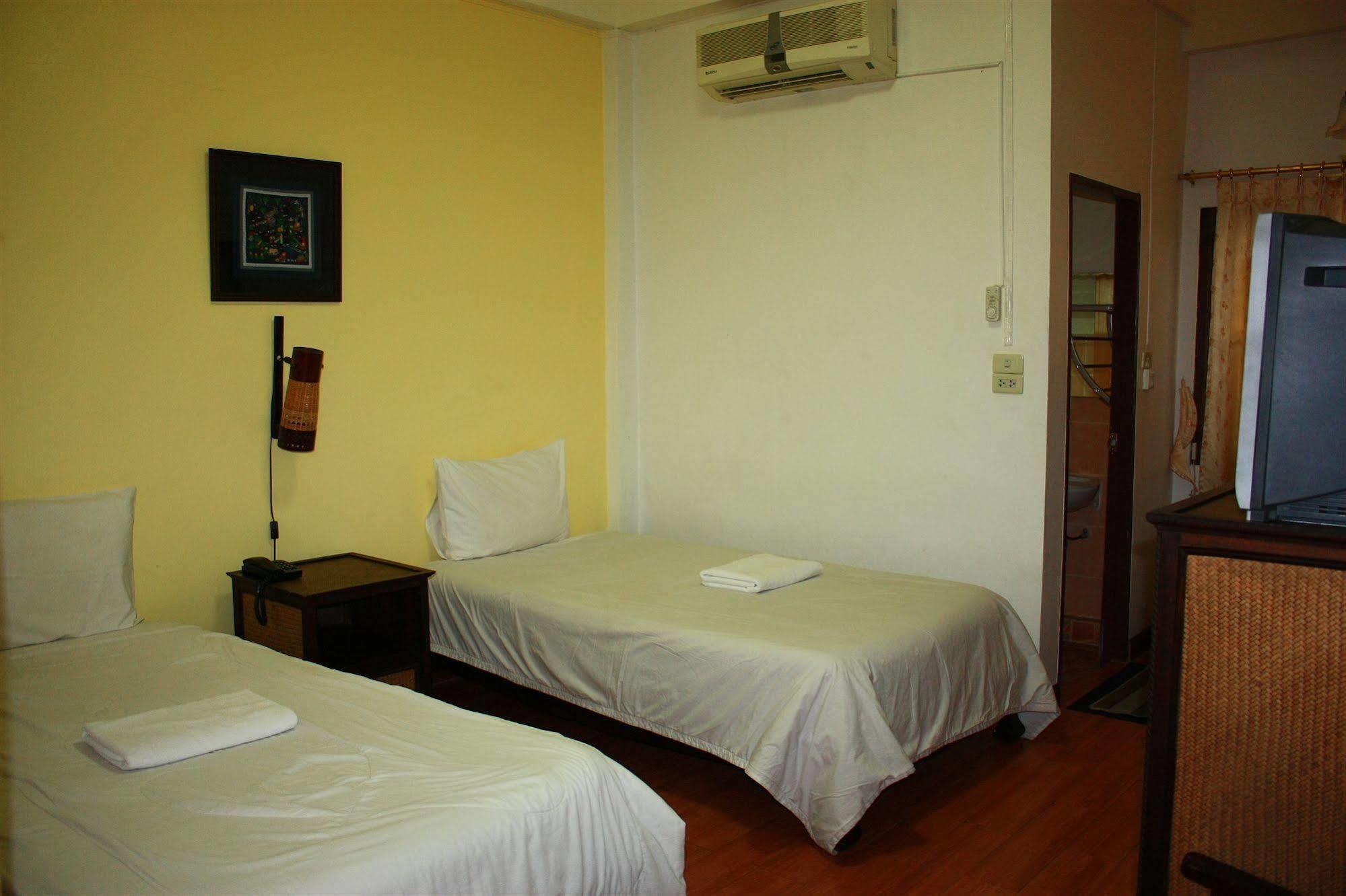 โรงแรมตีฆ้อง - Tri Gong Hotel 치앙마이 외부 사진