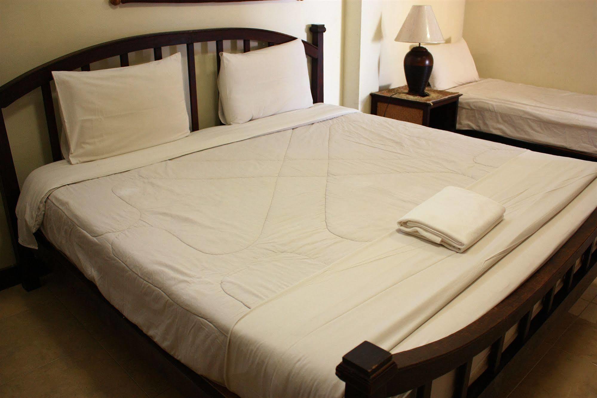 โรงแรมตีฆ้อง - Tri Gong Hotel 치앙마이 외부 사진